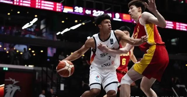 包含U19男篮世界杯中国负斯洛文尼亚惨遭3连败!的词条