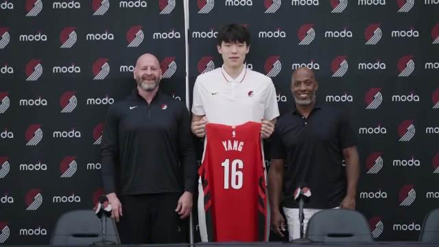 里斯新赛季将转为全额保障与杨瀚森竞争上场时间